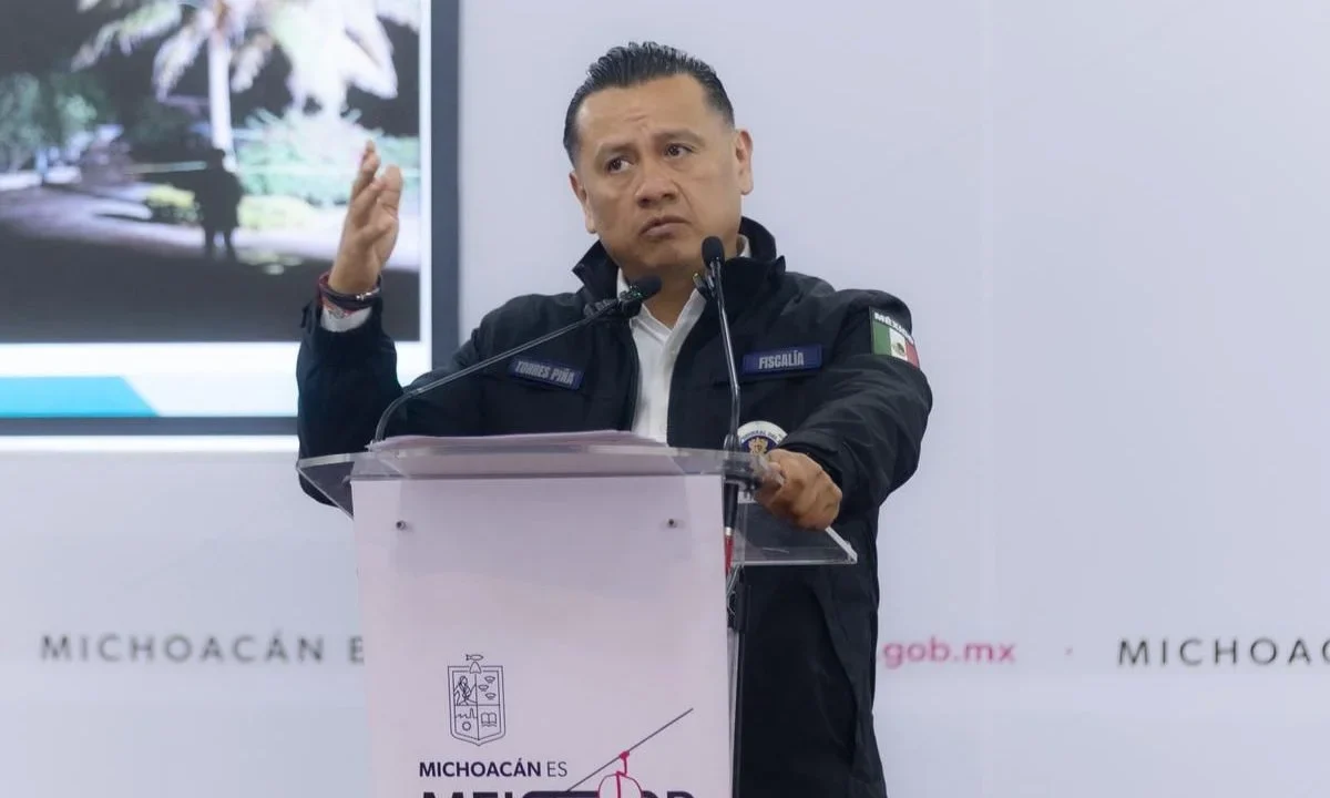 La Fiscalía de Michoacán informó que Luis Felipe N. privó de la libertad a las dos niñas, a quienes amenazó con un arma de fuego