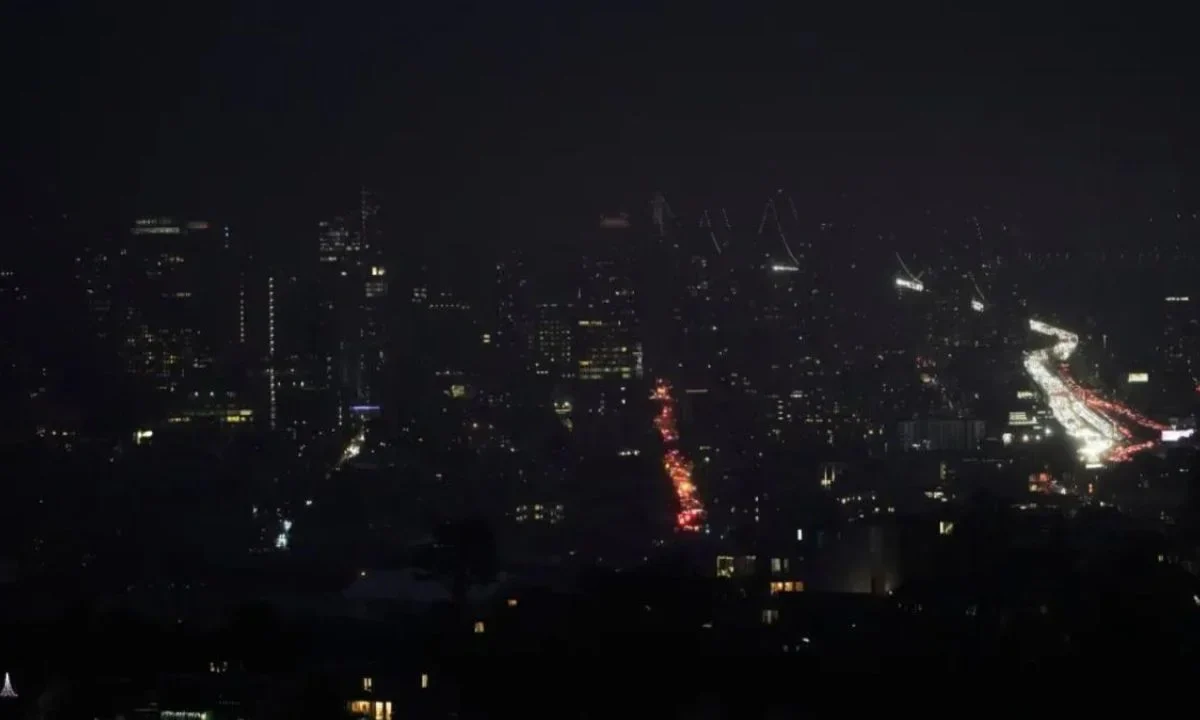 Tras horas del apagón, se restablece la energía en San Francisco