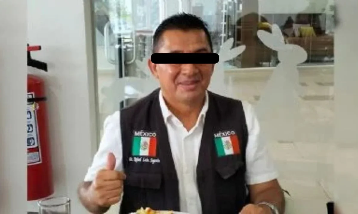 Vinculan a proceso al periodista Rafael León en Veracruz, retiran cargos por terrorismo