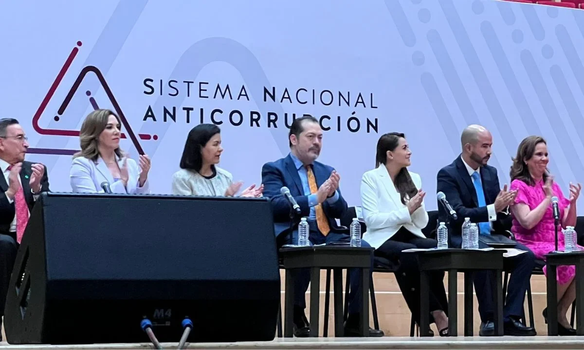 Los integrantes del Sistema Nacional Anticorrupción volvieron a intercambiar acusaciones graves sobre su desempeño.