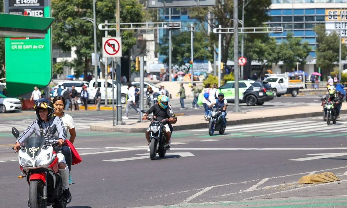 Marchas, concentraciones y rodadas ciclistas se realizan este día en distintas alcaldías de la Ciudad de México, lo que podría generar afectaciones al tránsito vehicular.