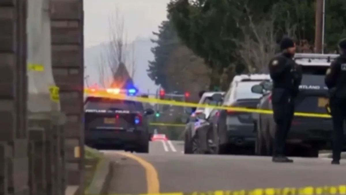 Agentes federales de EU disparan y hieren a dos personas en Portland