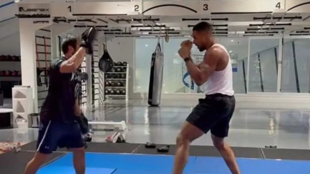 Anthony Joshua retoma entrenamientos tras trágico accidente en Nigeria
