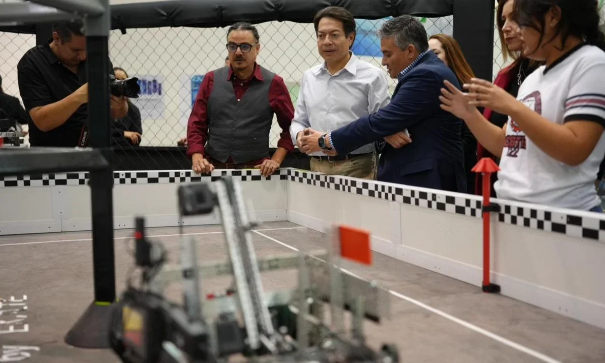 Ciberseguridad, IA y nanotecnología, nuevas carreras en bachilleratos tecnológicos: SEP