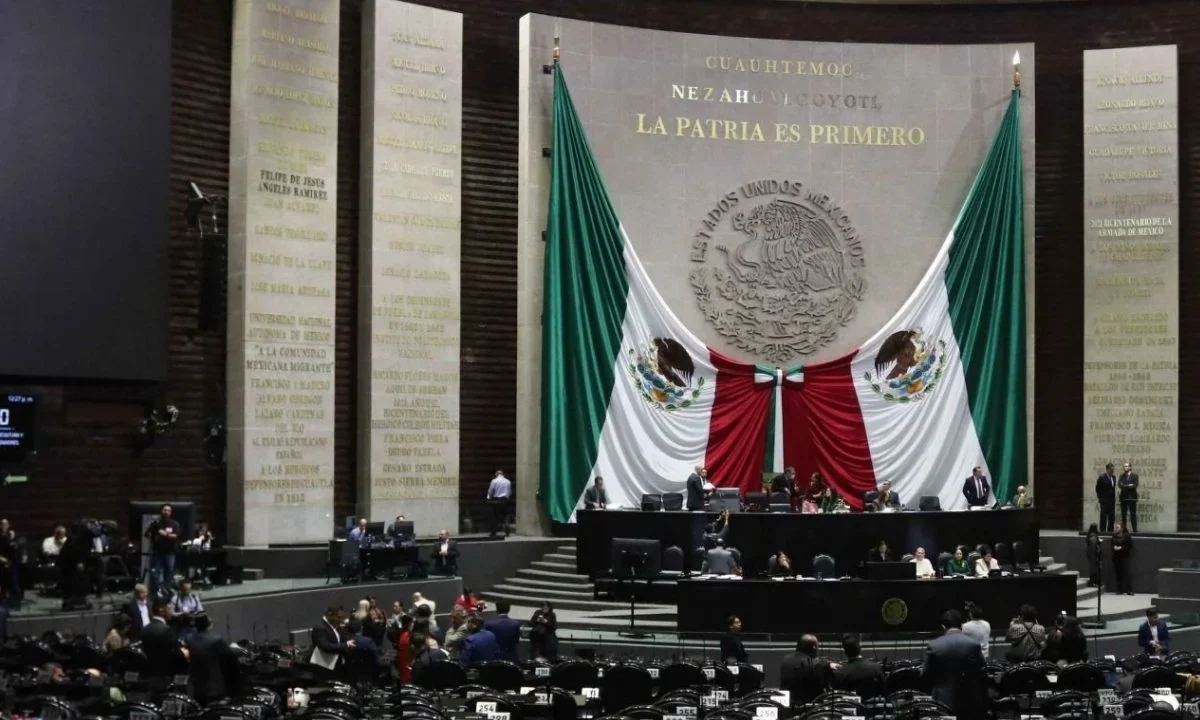 Diputados de Morena alistan plenaria para el 31 de enero