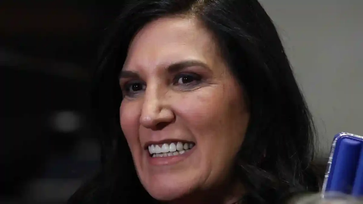 Kenia López Rabadán
