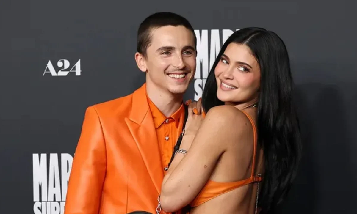 Kylie Jenner y Timothée Chalamet son captados cenando en México