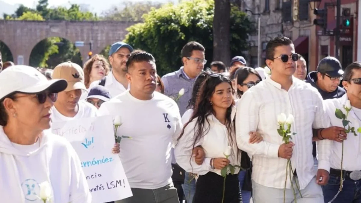 Marchan en Morelia para exigir justicia por intérpretes de señas asesinados
