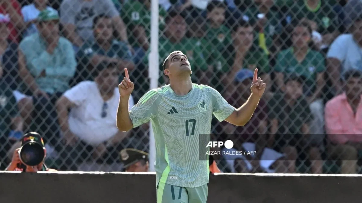 México gana en Bolivia y firma inicio de año perfecto
