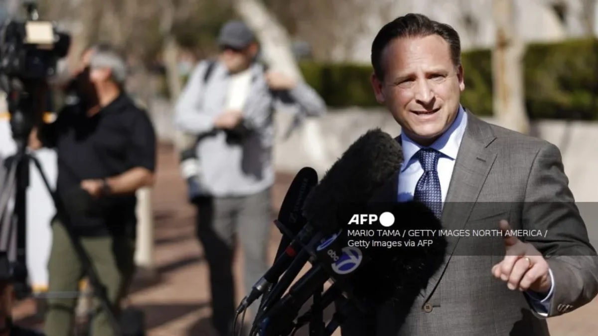 Ryan Wedding fue arrestado y no se entregó, refuta su abogado a Sheinbaum