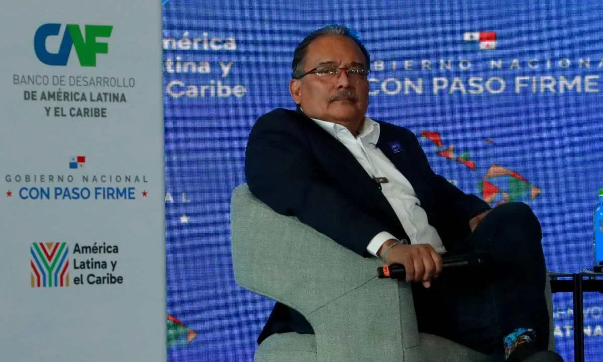 El alcalde Andrés Mijes posiciona al municipio de Escobedo como motor de inversión en Foro Internacional.
