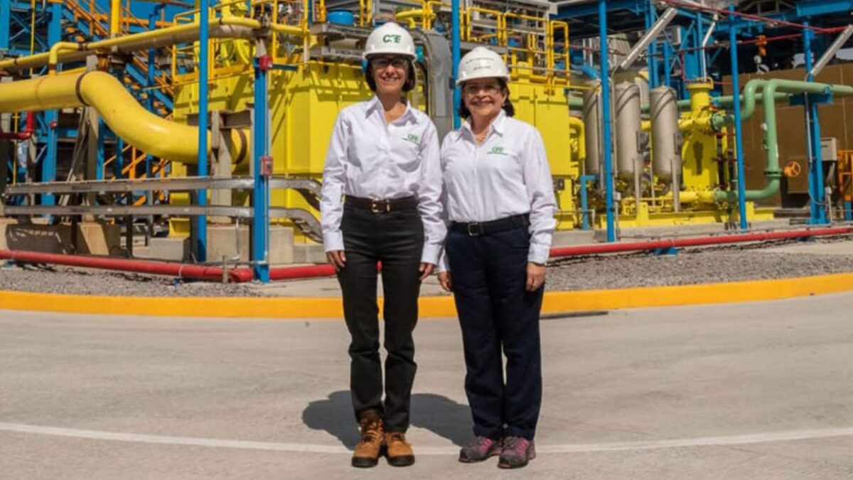 La Comisión Federal de Electricidad (CFE) destacó que diversas funcionarias públicas ocupan distintos cargos en la dependencia federal.