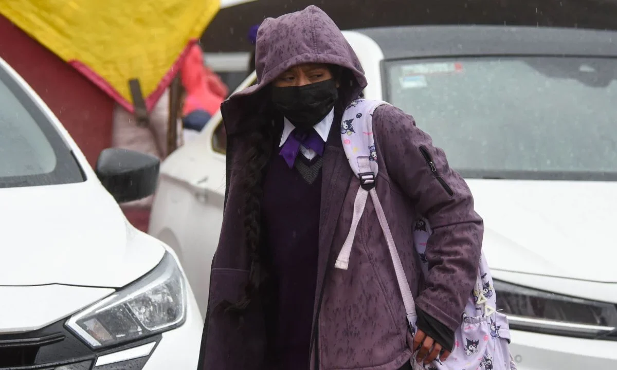 El clima hoy mantiene en alerta a varios estados del norte del país ante la presencia de nieve, lluvias intensas y temperaturas bajo cero por la tormenta invernal y frentes fríos.