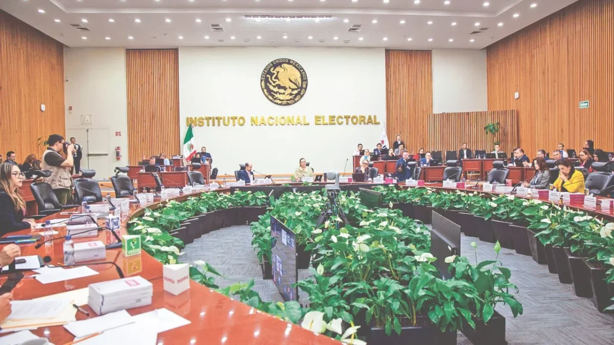 Contrata INE la mensajería más cara por hasta 7.8 mdd