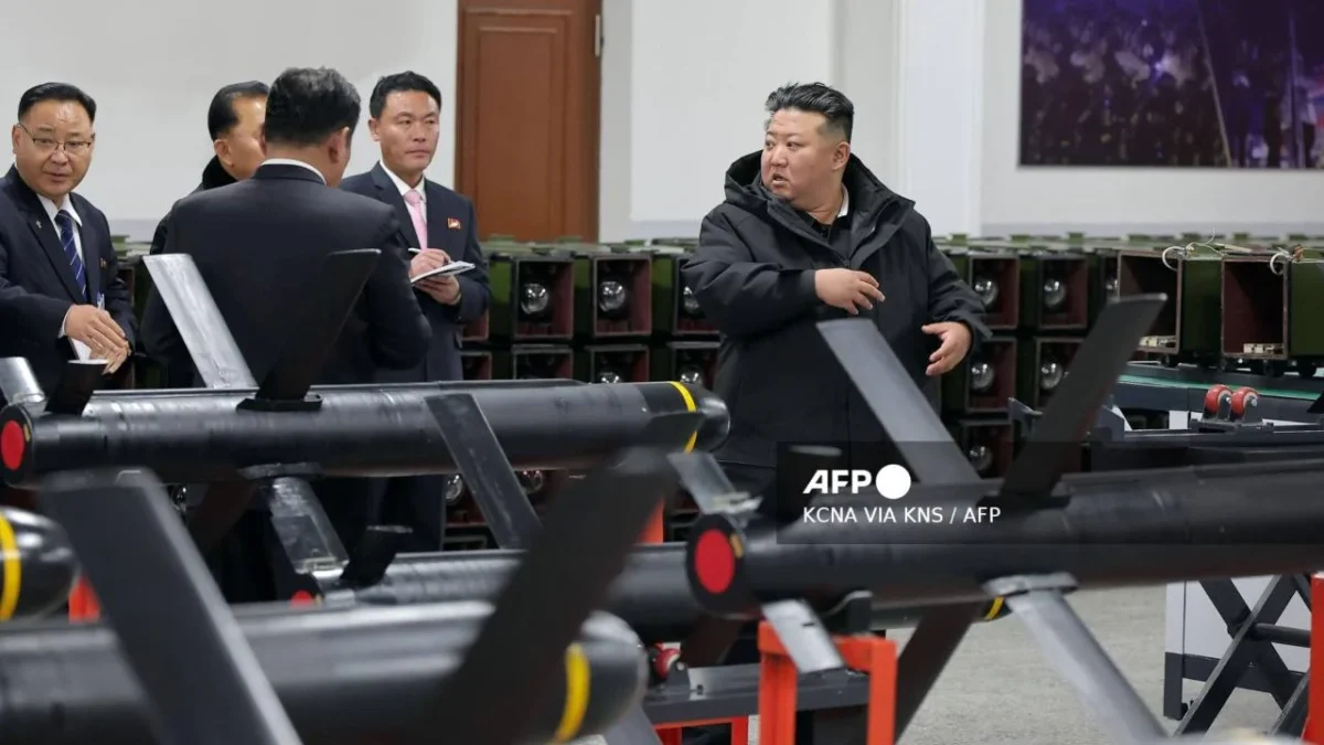 Corea del Norte dispara misil balístico al mar del Este, aseguró el ejército de Corea del Sur.