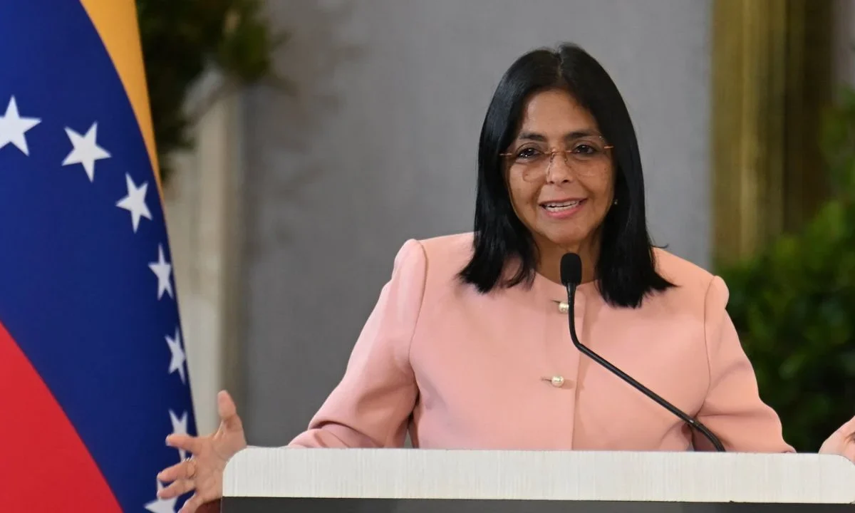 Delcy Rodríguez se desempeñaba como vicepresidenta desde 2018 y es una de las figuras más influyentes del círculo cercano de Maduro