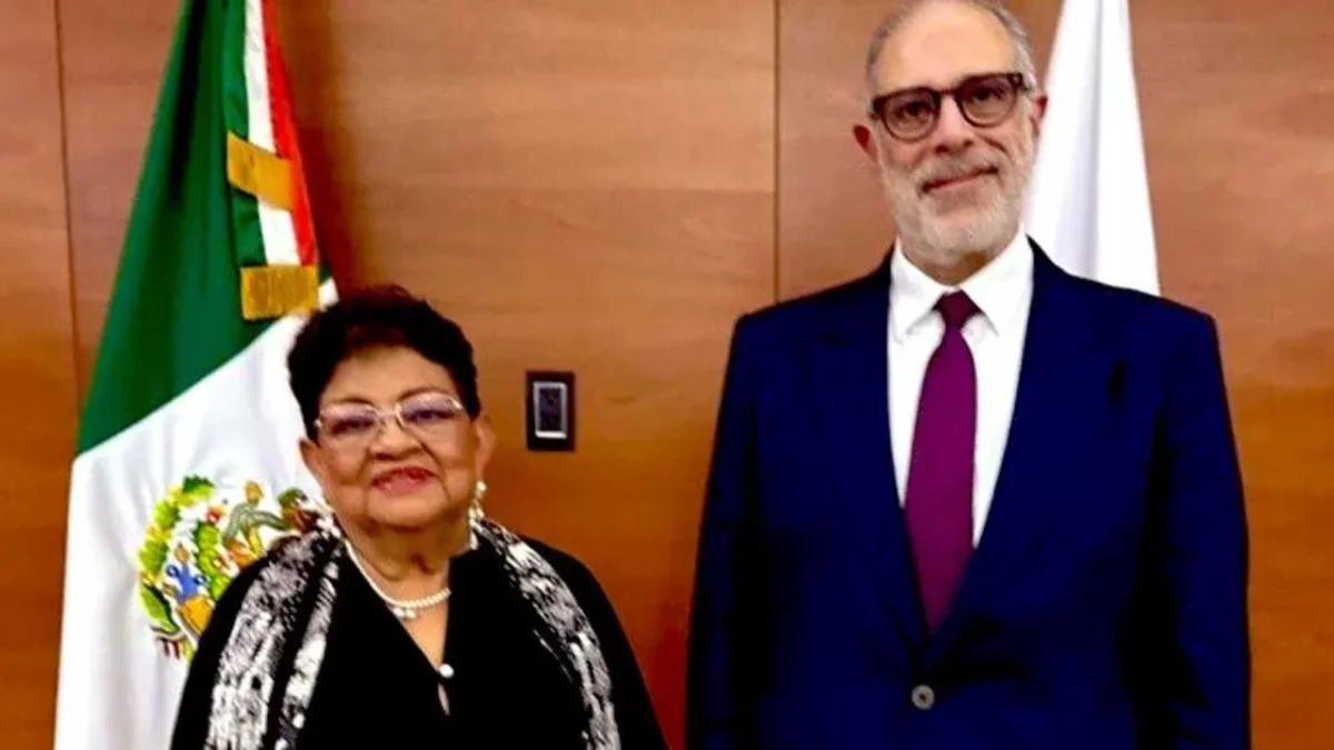 La titular de la FGR, Ernestina Godoy, designa a Jorge Nader Kuri como titular de INACIPE.