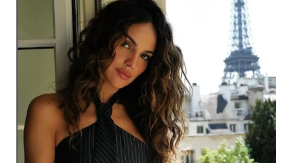 Eiza González desmintió una supuesta nominación como “Peor actriz de reparto” y acusó a medios de difundir información falsa sin verificar.