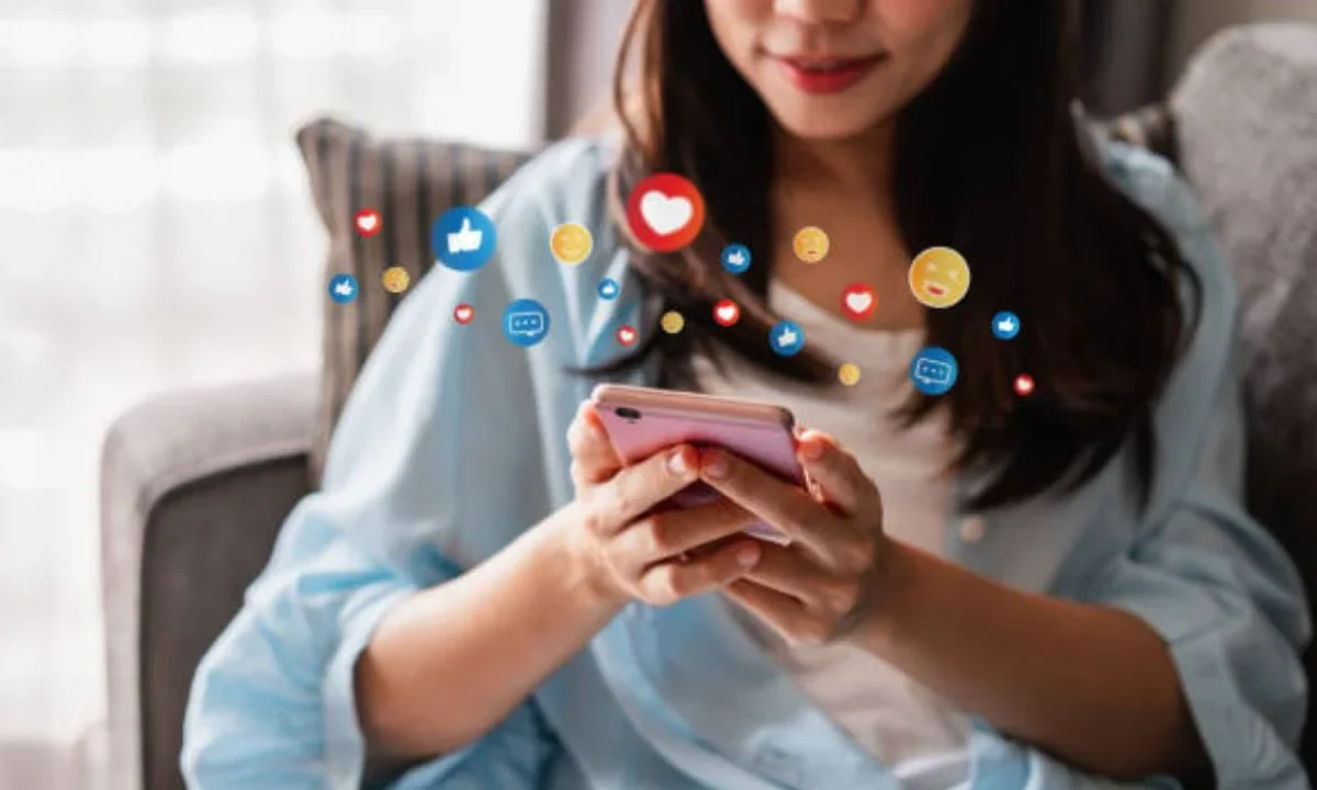 redes sociales en horario escolar