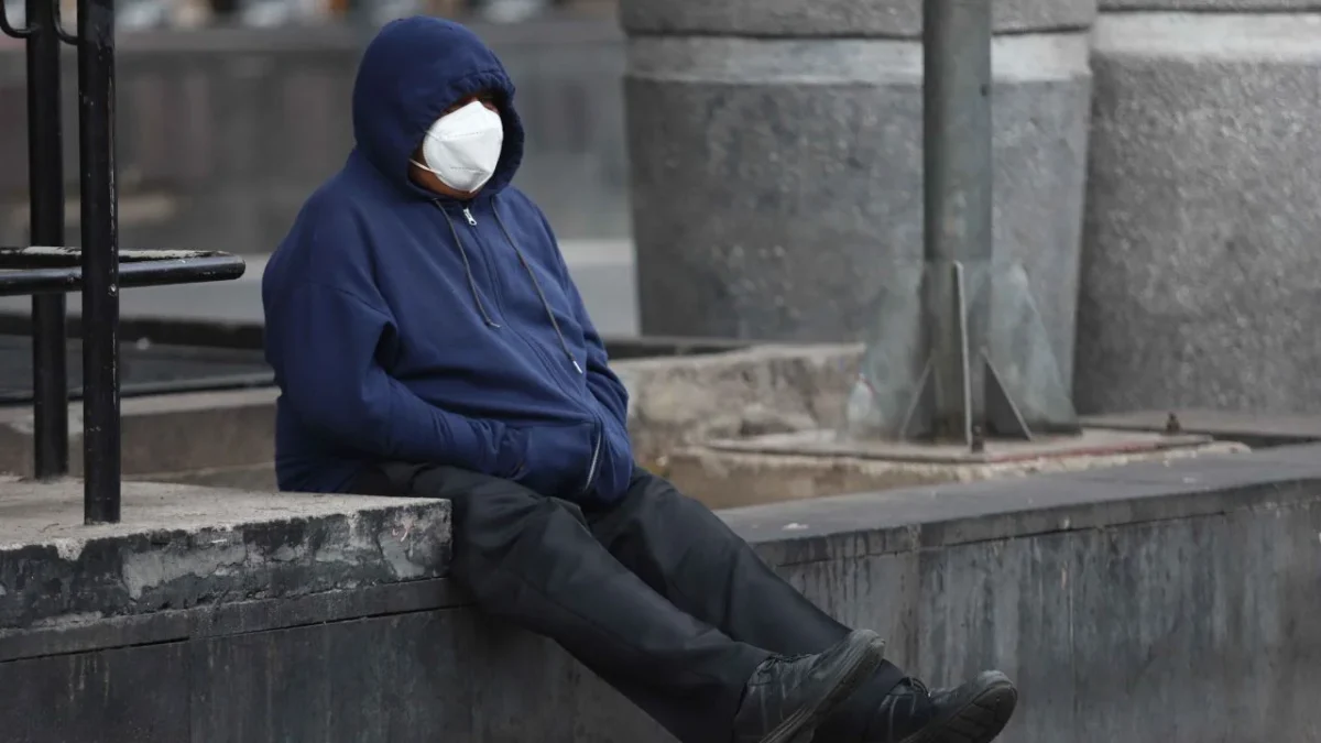 Protección Civil activó alertas Amarilla y Naranja en la Ciudad de México por la persistencia de bajas temperaturas.