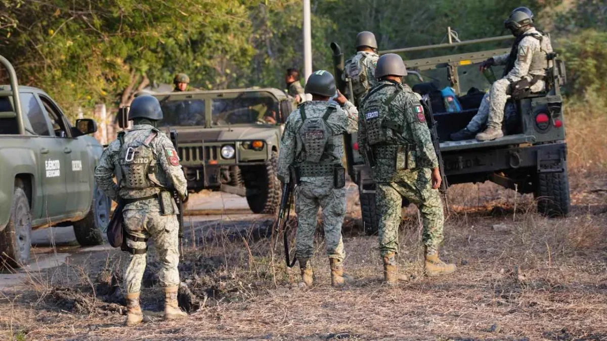 Un hombre murió por la explosión de una mina terrestre en las costas de Michoacán.