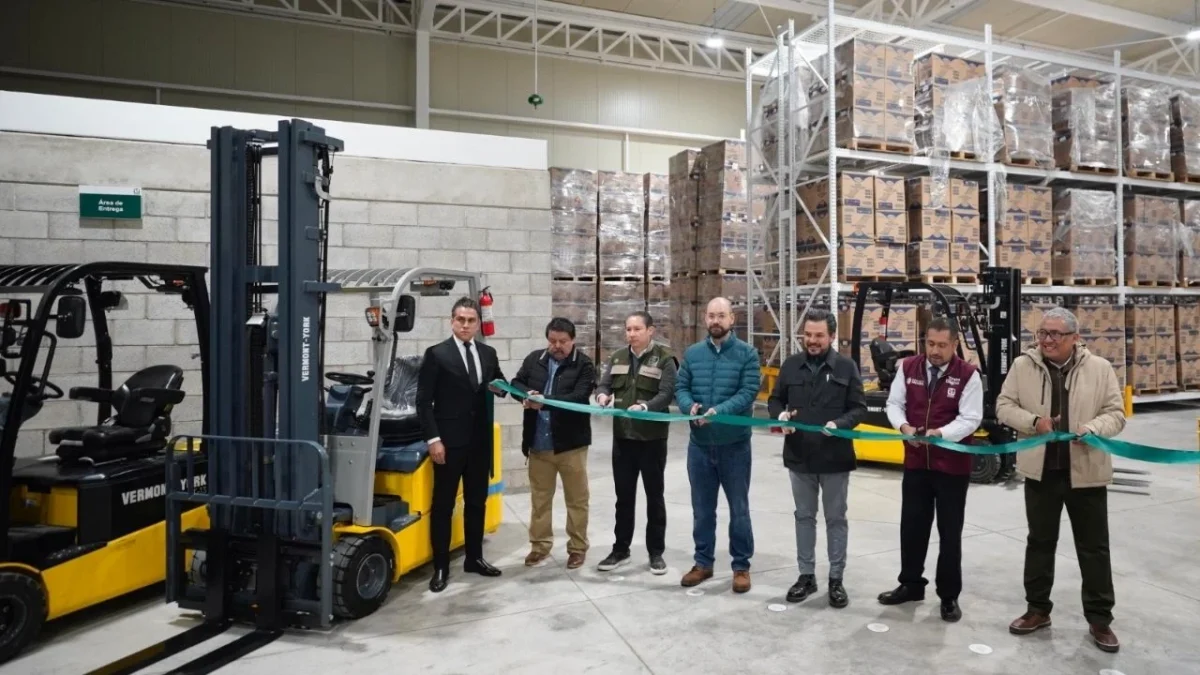 El Instituto Mexicano del Seguro Social (IMSS) reinauguró el almacén ubicado en Vallejo, desde donde se movilizan más de 25 toneladas de insumos.