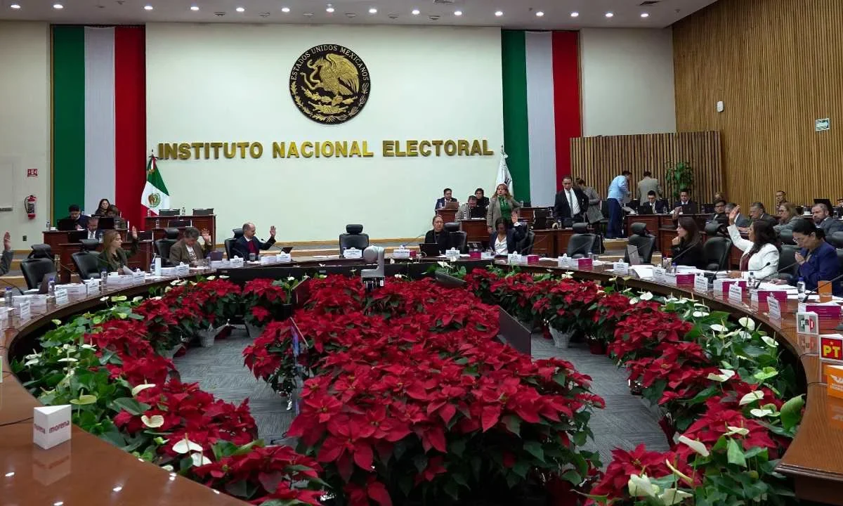 El INE impone multas por 3.6 mdp correspondientes a indebidas afiliaciones o desafiliación.