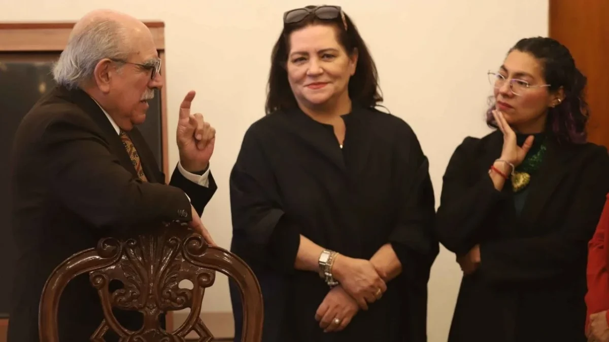 Las consejerías del Instituto Nacional Electoral (INE) presentó una propuesta de reforma electoral que incluye el impulso de nuevas modalidades de votación anticipada e híbrida, por internet y en casilla.