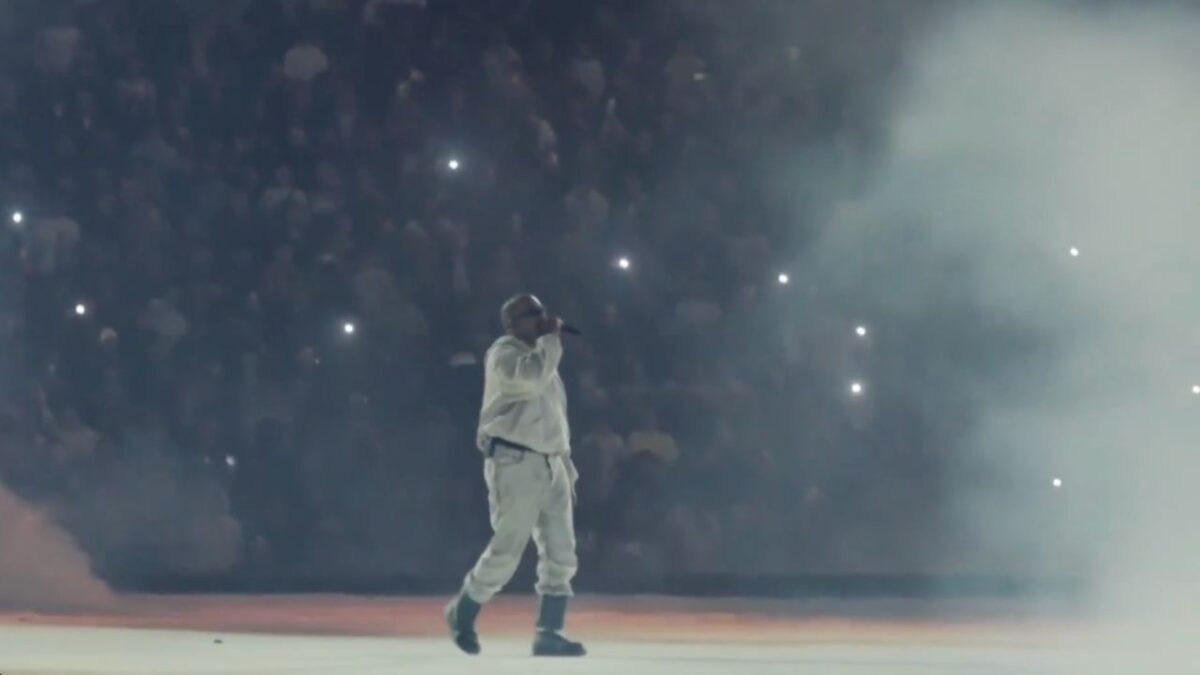 'Genio', 'el mejor concierto de esta ciudad', entre más halagos se ha llevado Kanye West tras su concierto en CDMX; North West lo acompañó.