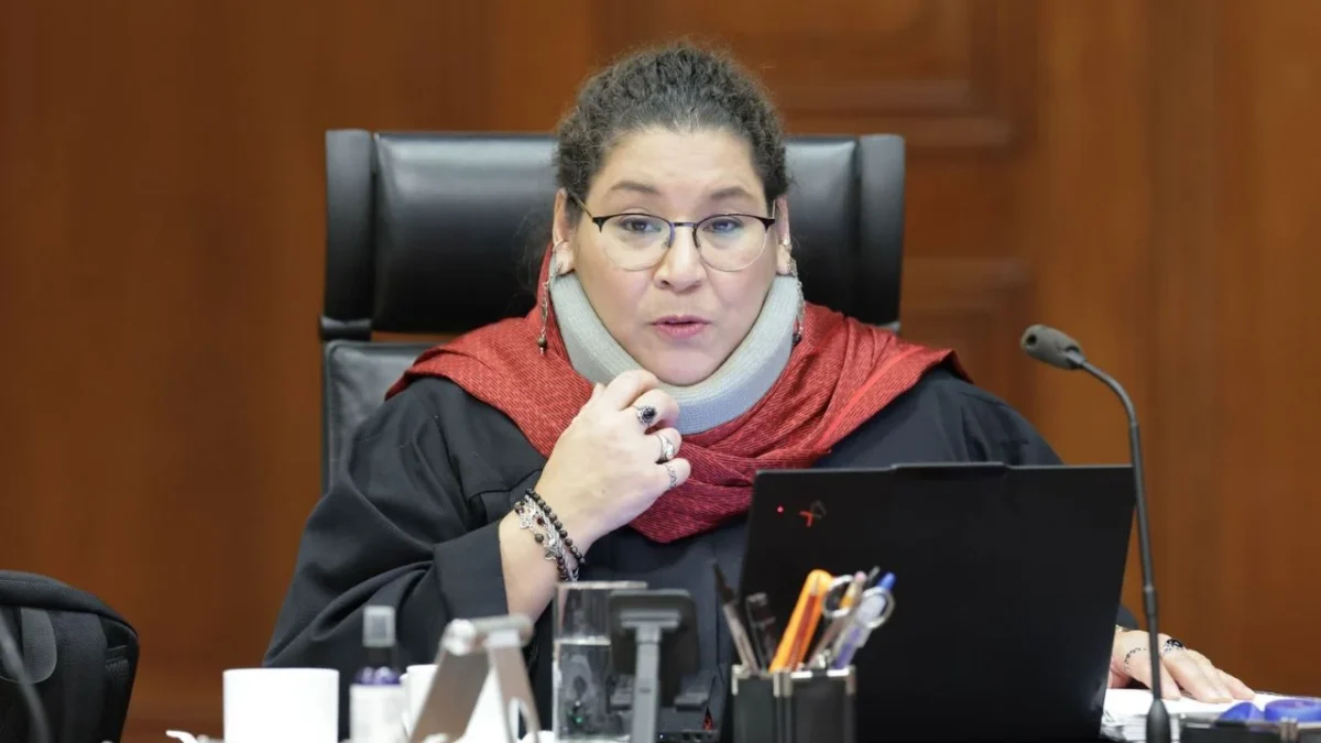 La invasión a Venezuela es una violación artera del derecho internacional, indicó Lenia Batres en la organización de un foro en la SCJN.