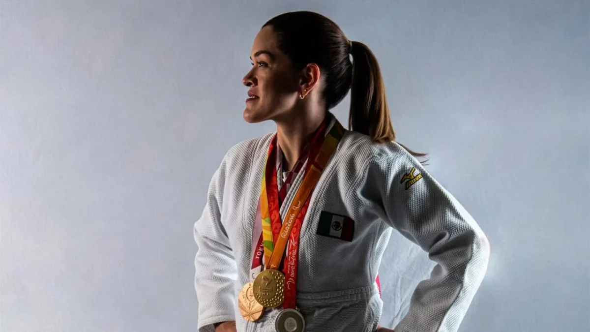 La exatleta paralímpica, Lenia Ruvalcaba, apuesta por el análisis del deporte adaptado.