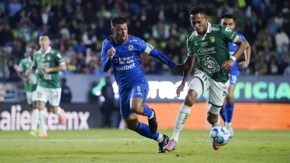 León sufrió para sacar adelante sus primeros tres puntos del semestre, a costa de un equipo de Cruz Azul que lució desordenado en Jornada 1.