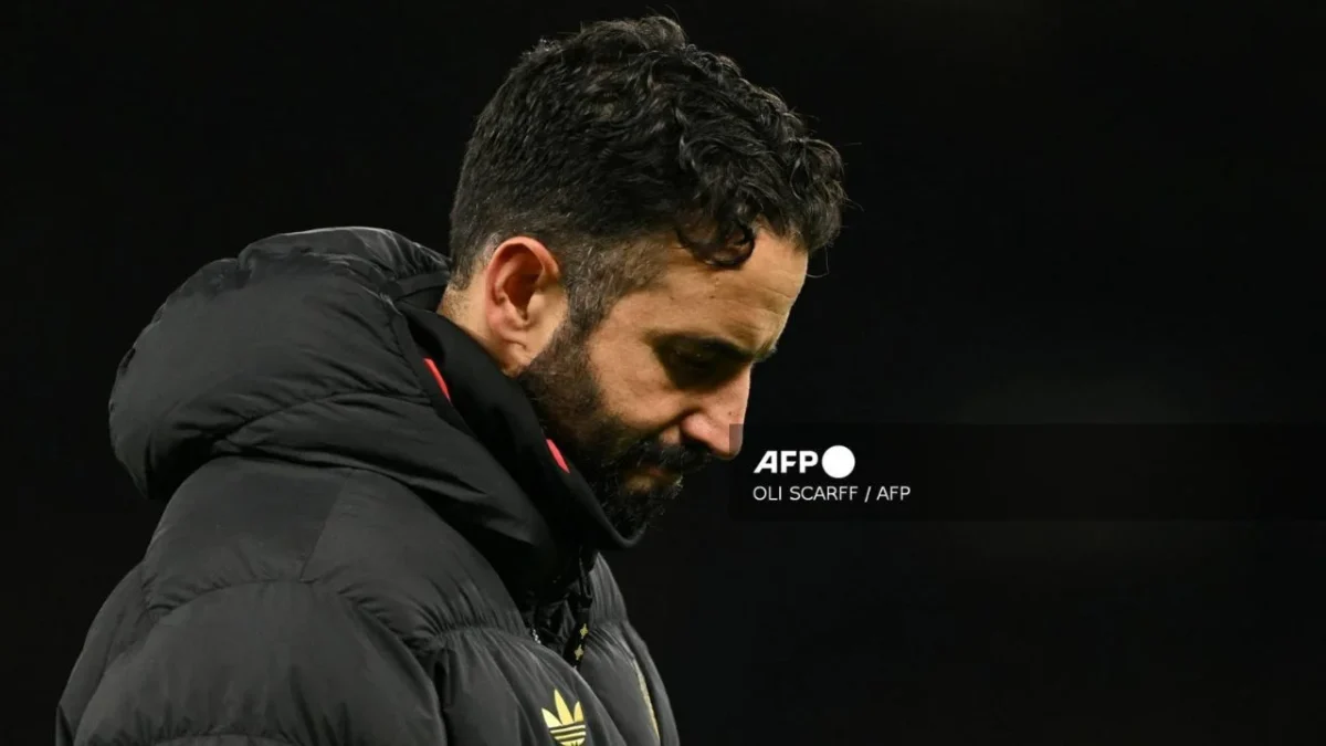 Manchester United anuncia el despido de Rubén Amorim