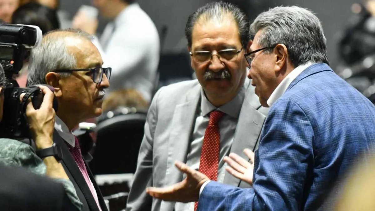 Ricardo Monreal Ávila dijo que Morena aún está buscando los acuerdos con el PT y PVEM para la reforma electoral.