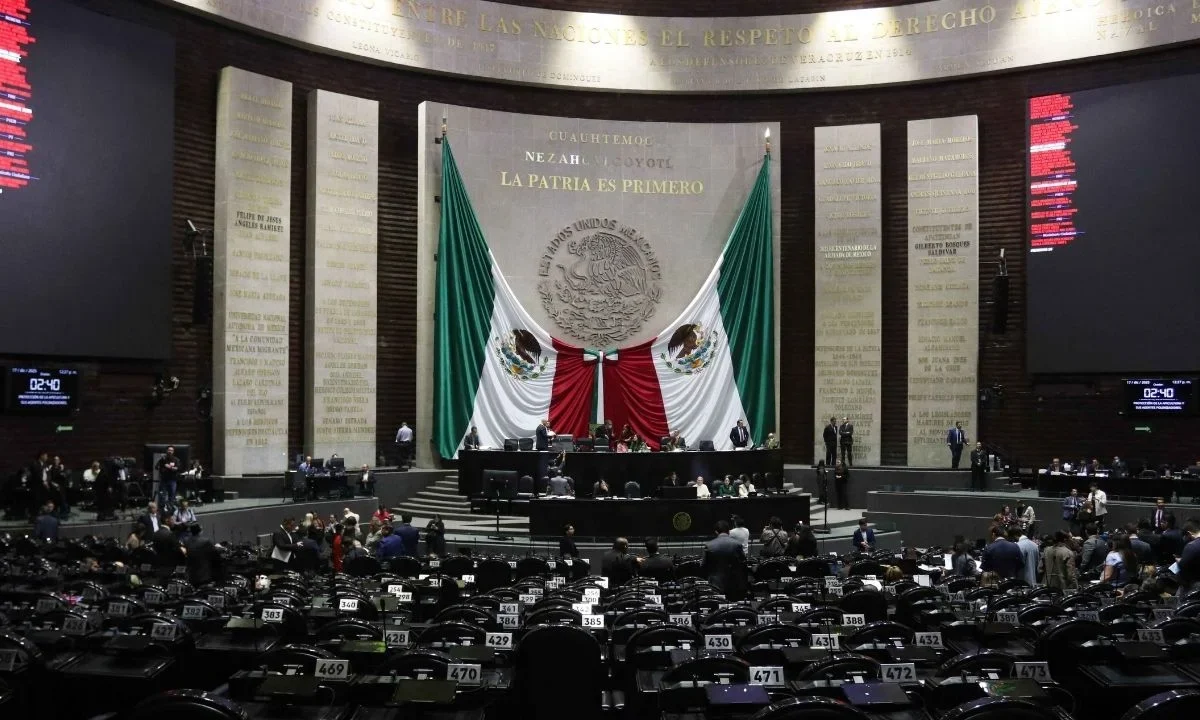 Morenistas chocan por propuesta para eliminar el fuero