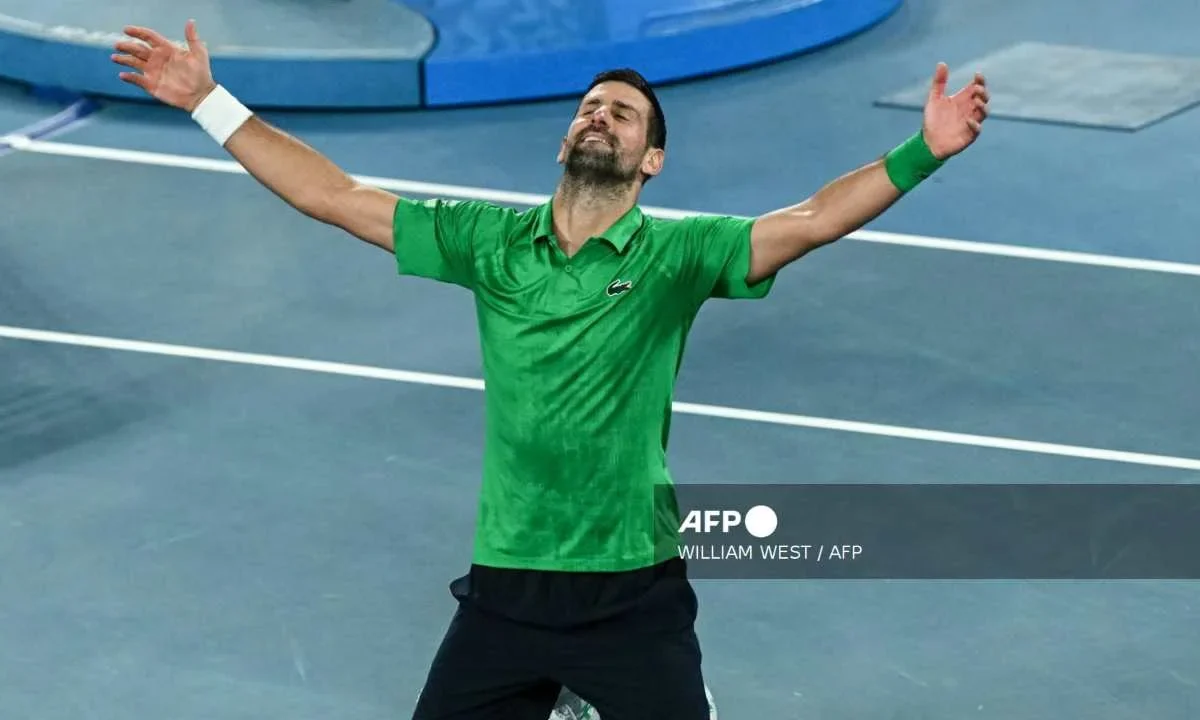 Novak Djokovic vence a Jannik Sinner en semifinales y será rival de Carlos Alcaraz en la final del Australian Open, donde buscará su tan ansiado 25° Grand Slam.