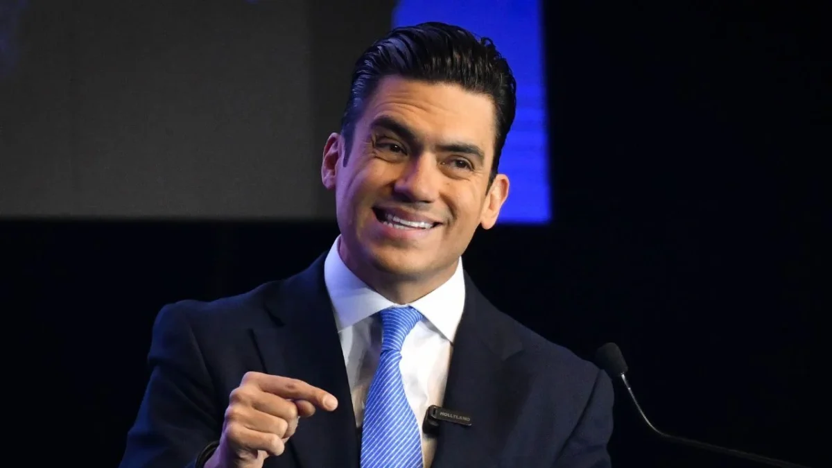 PAN exige elecciones libres, sin 'injerencias' estatales en Venezuela