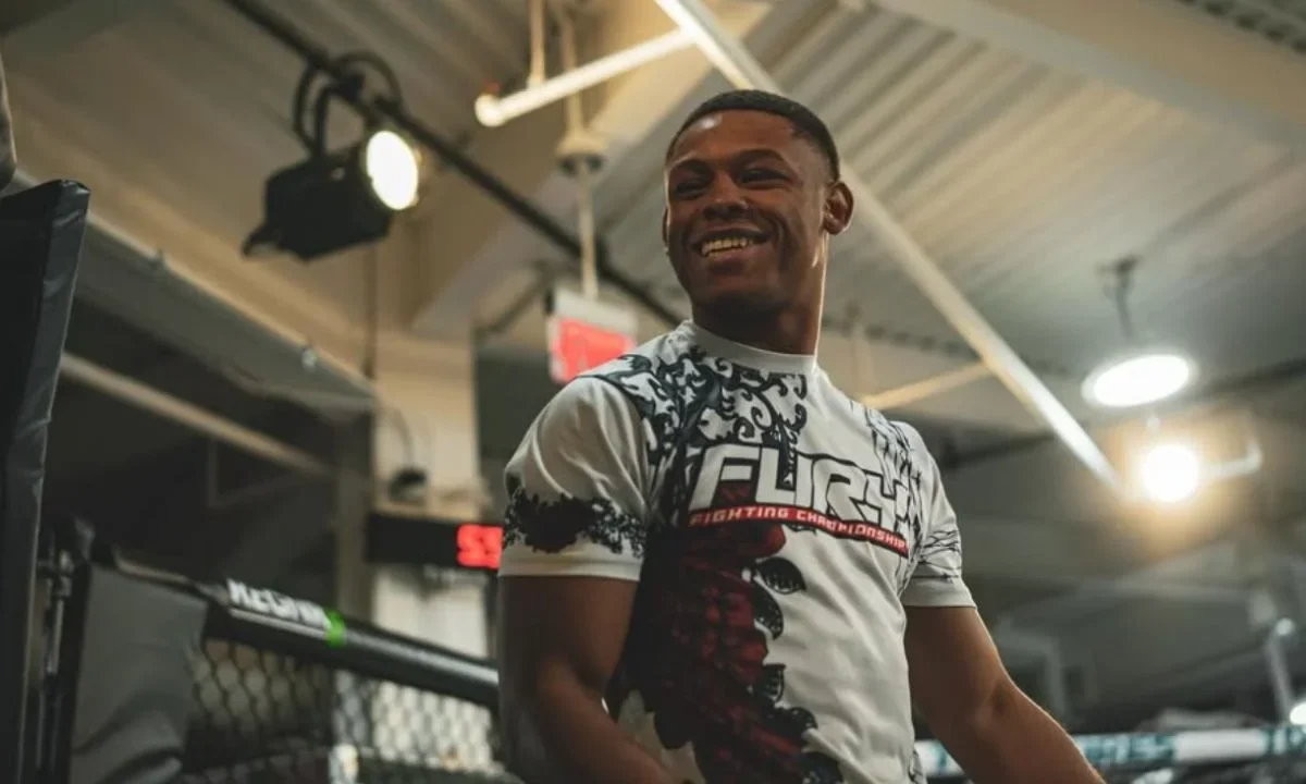 Cameron Smotherman, sufrió un colapso durante la ceremonia de pesaje para su pelea de la UFC con Ricky Turcios en Las Vegas.