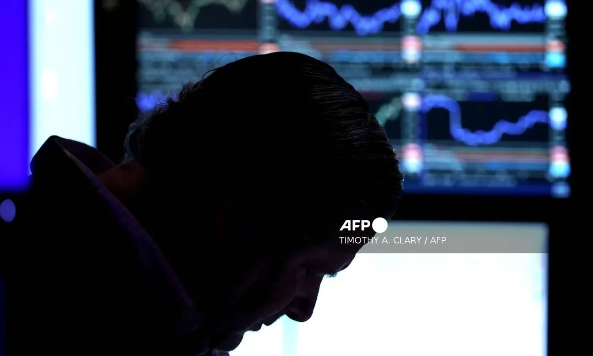 Sobre el precio del petróleo, inversionistas continúan atentos a las tensiones geopolíticas y un mercado preocupado por posible sobreoferta.