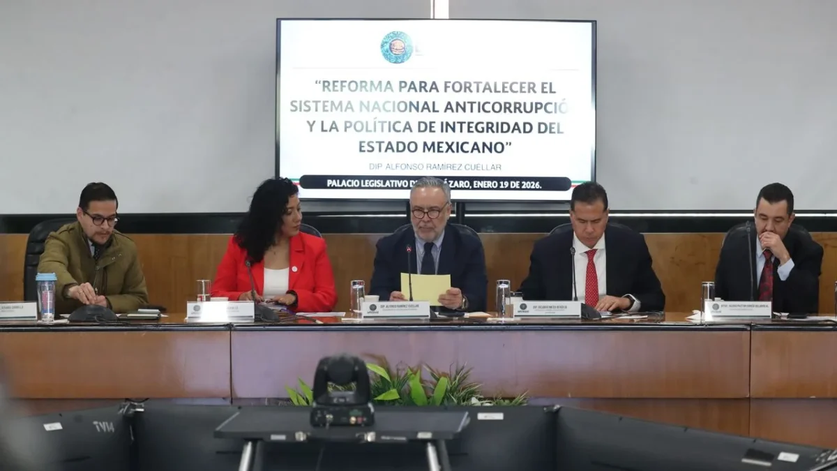 Alfonso Ramírez Cuéllar, vicecoordinador de los diputados de Morena, presentó la propuesta de reforma al Sistema Nacional Anticorrupción