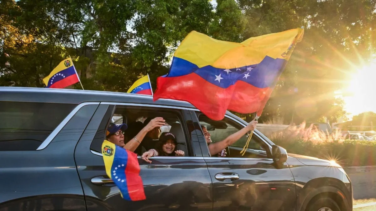 Regresar, ¿para qué? El exilio en Venezuela echa raíces