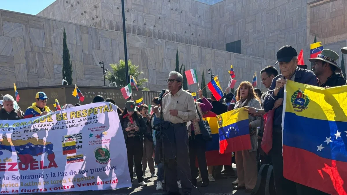 Entre las exigencias más relevantes por parte de los manifestantes, se encuentran la inmediata liberación del Presidente Nicolás Maduro