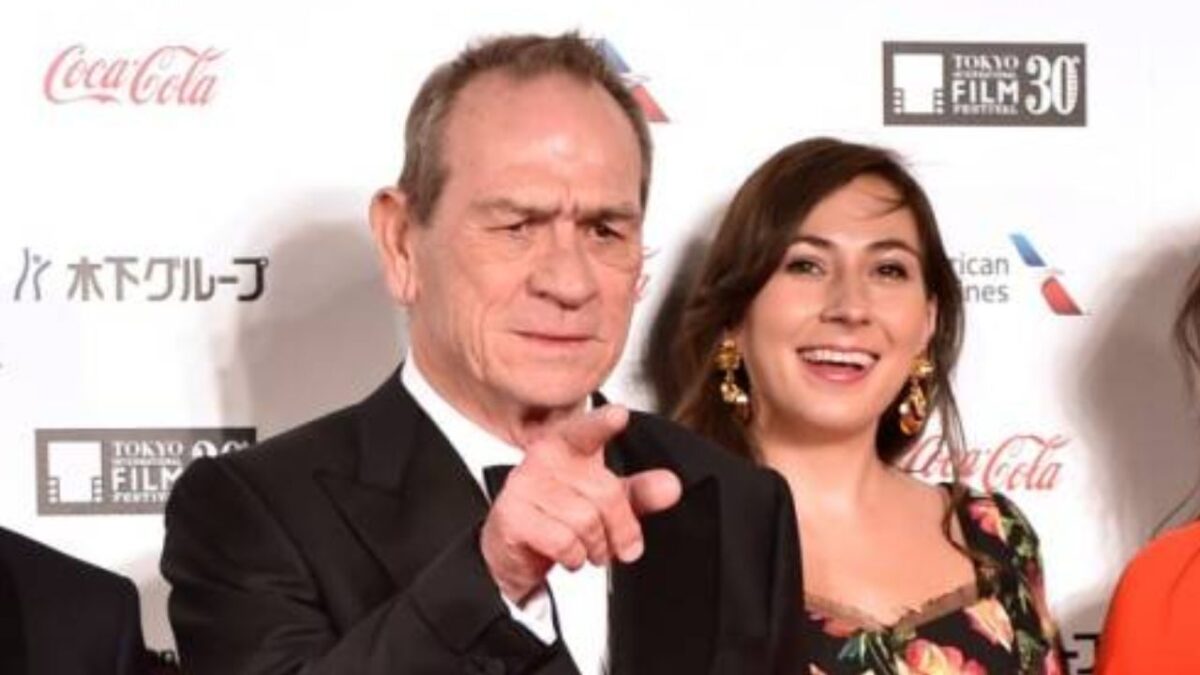 Las primeras investigaciones no revelaron violencia o consumo de sustancias ilícitas donde hallaron el cuerpo de la hija de Tommy Lee Jones.