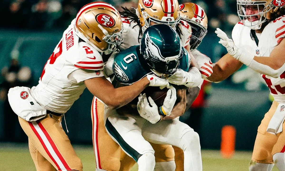 San Francisco avanzó a la ronda divisional de la Conferencia Nacional tras imponerse a Philadelphia en los playoffs de la NFL.