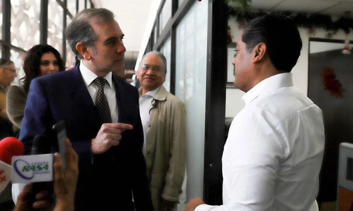 Sergio Gutiérrez Luna confronta a Lorenzo Córdova