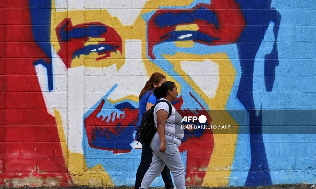 EU pidió a sus ciudadanos salir de Venezuela debido a la la situación 'inestable' de seguridad que impera ahora en ese país sudamericano.