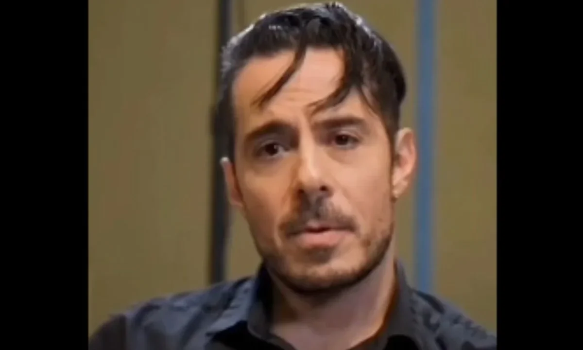 Durante un podcast, Pepe Madero compartió que se siente presionado y solo por el paso de los años y sus logros a nivel personal.