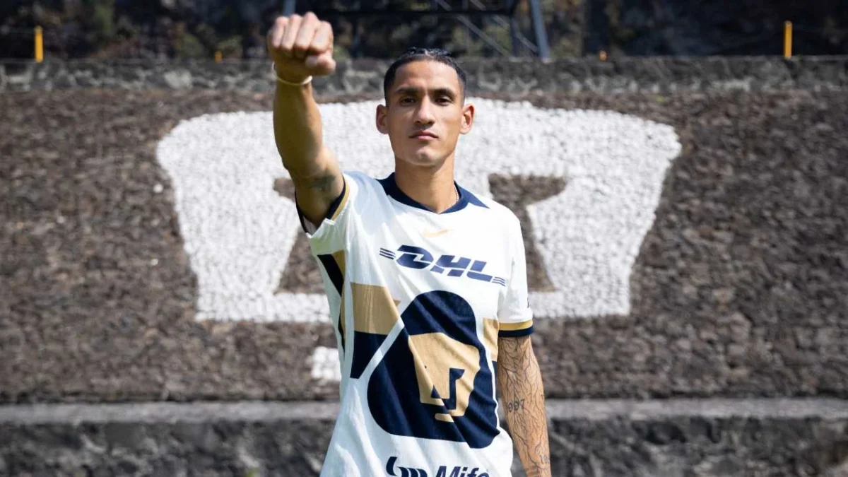 Uriel Antuna se convirtió, de manera oficial, en refuerzo de los Pumas de la UNAM.
