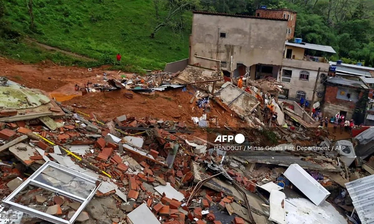 En la región de Juiz de Fora se registraron hasta ahora 16 muertos y 7 en el de Ubá, del estado de Minas Gerais, según el último balance.