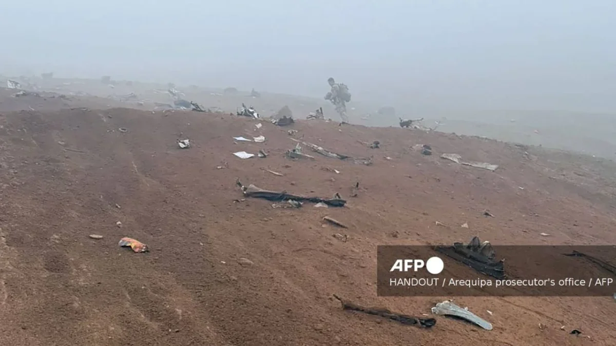 Accidente de helicóptero deja 15 muertos en Perú, únicamente el perro sobrevivió